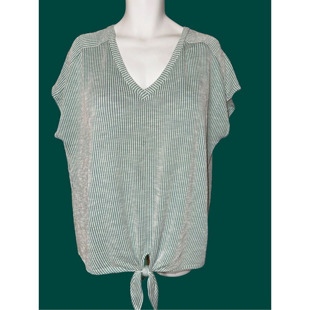 Acemi Womens Top Plus Size Tie Front Stretch V-Neck 2X